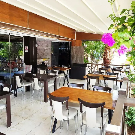 Otel Kolibry
