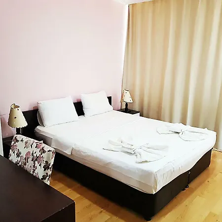 Kolibry Otel
