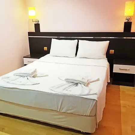 Hotel Kolibry 3*