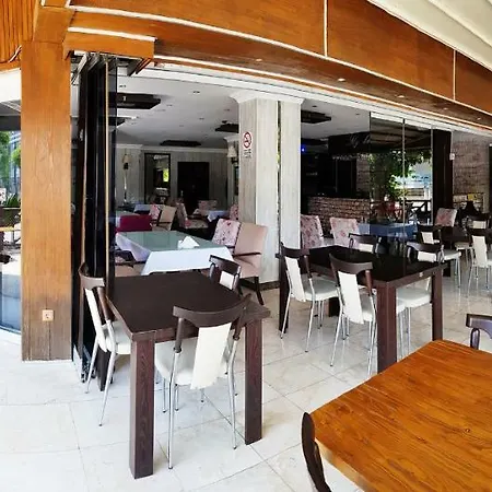 Hotel Kolibry 3*