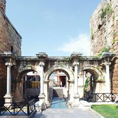 Kolibry Hotel 3*