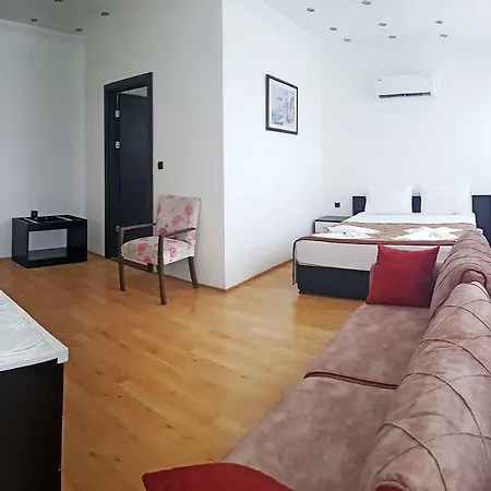 Kolibry Antalya